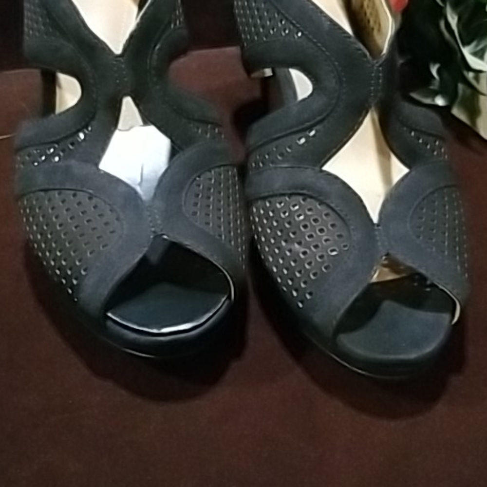 Clarks Artisan Black Slingback Heels Sandals Sz 10 - Picture 7 of 14